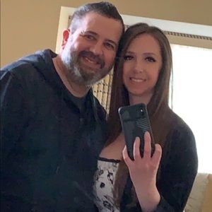 Meet your Posher, Posh